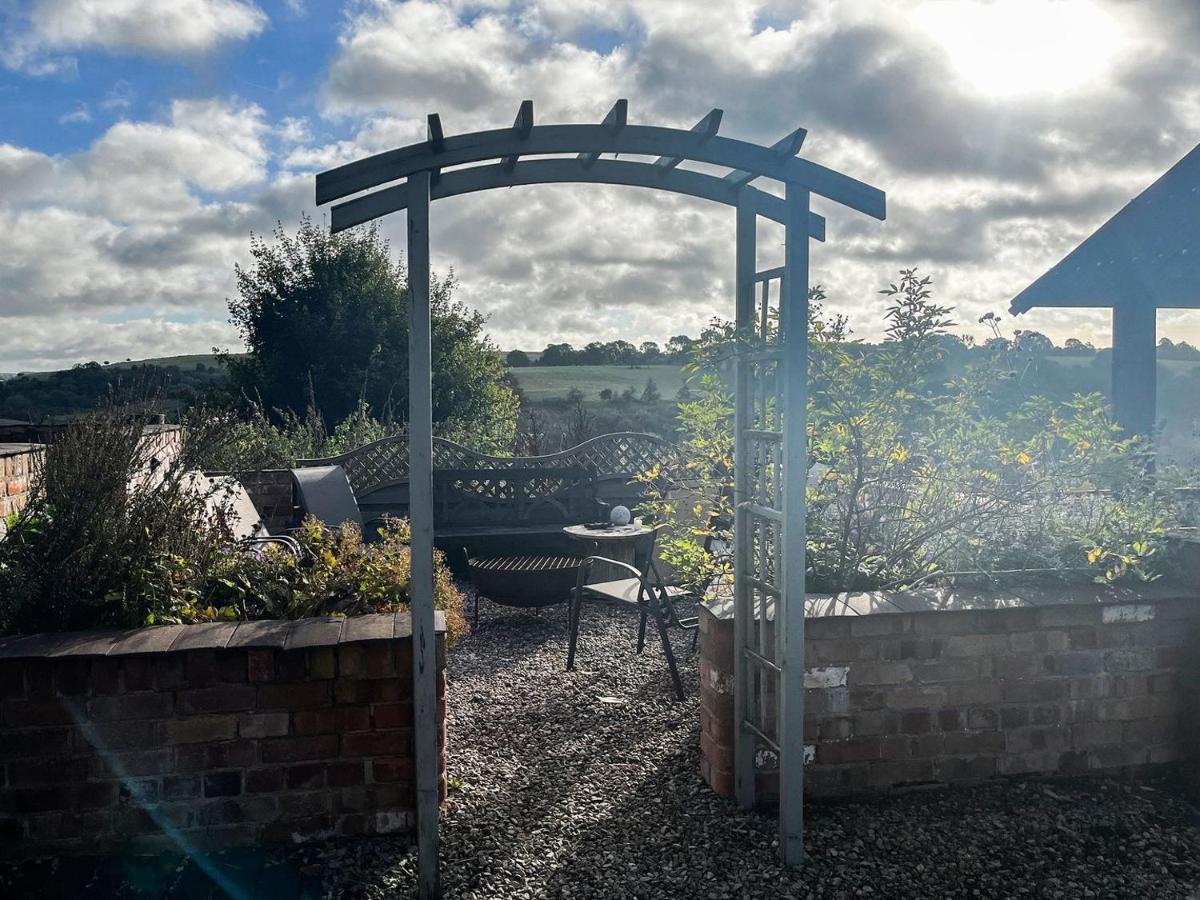 Lea Hall Farmhouse Tissington Екстер'єр фото
